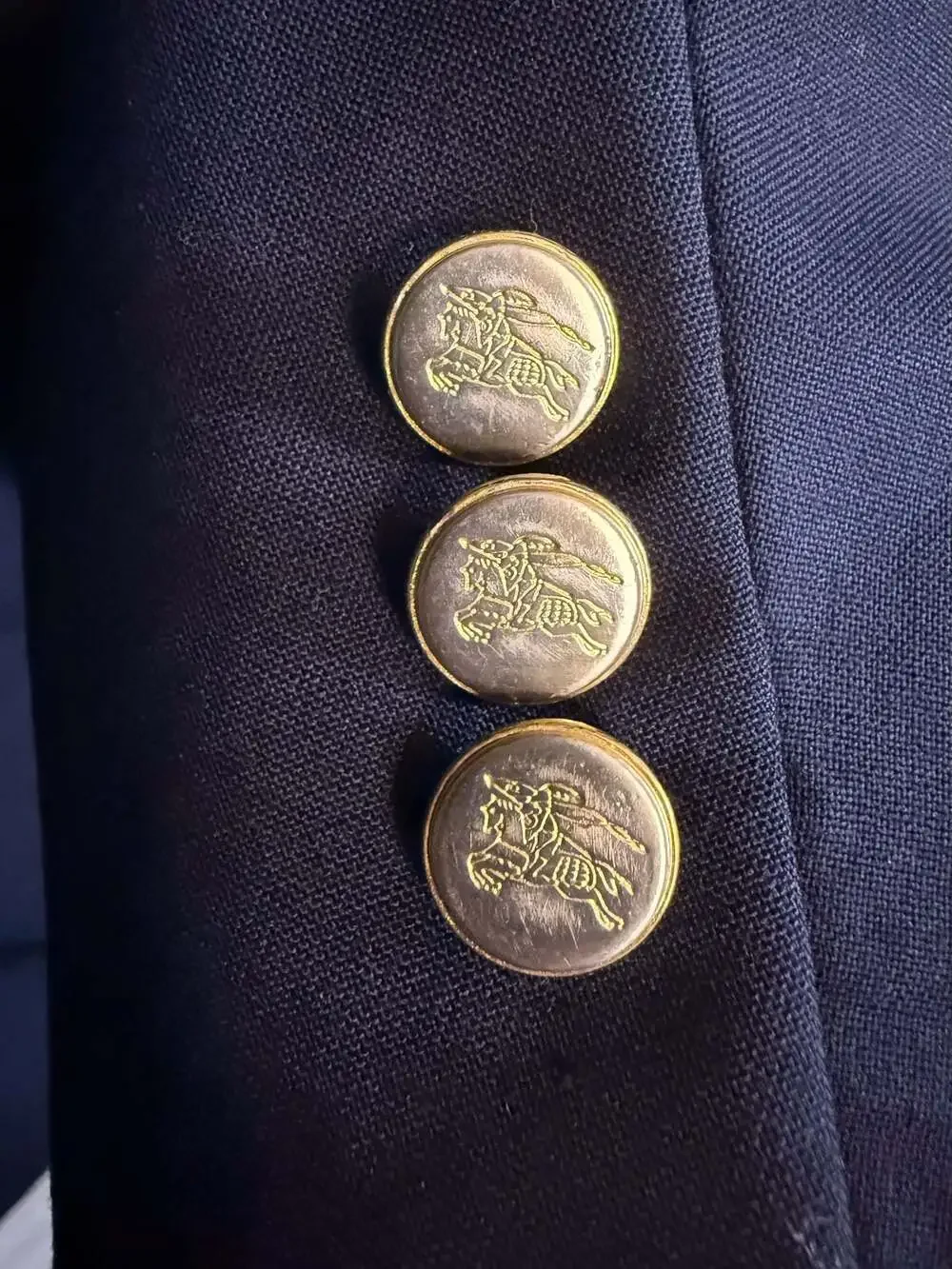 Vintage Burberrys Navy Blue Super 100s Wool Blazer Gold Crest Button 51L USA